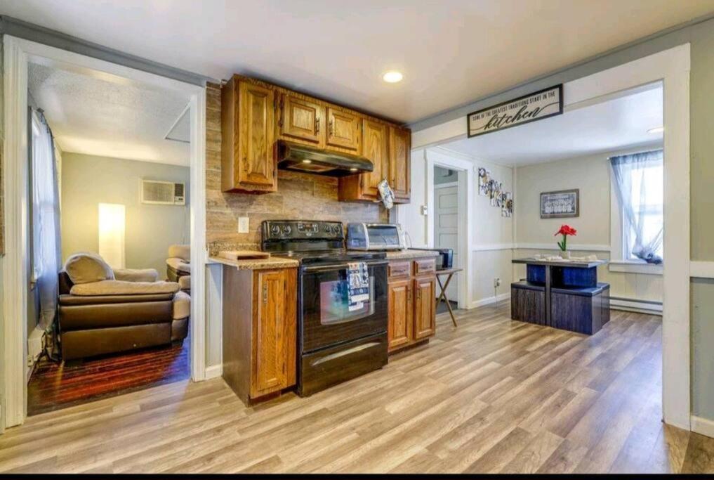 Comfortable Home Away From Home East Hartford Ngoại thất bức ảnh